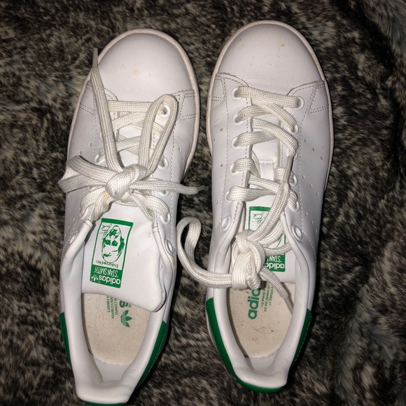 SIZE 6 STAN SMITH ADIDAS SNEAKERS - Picture 2 of 2
